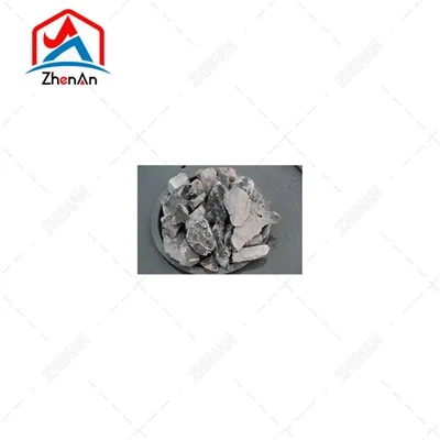 Calciumcarbide wordt behandeld met water